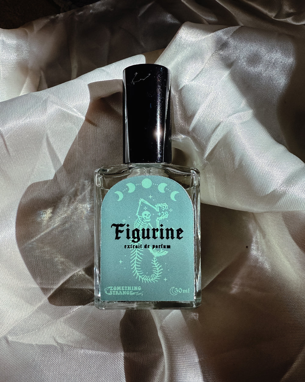Figurine EDP (PRE-ORDER)